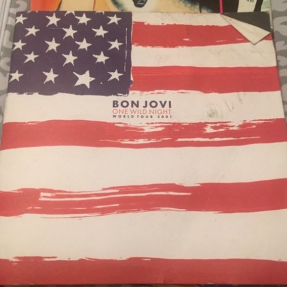 Bon Jovi One Wild Night 2001 Tour Book - Picture 1 of 1